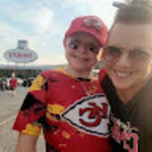 Meet your Posher, Josh and lori